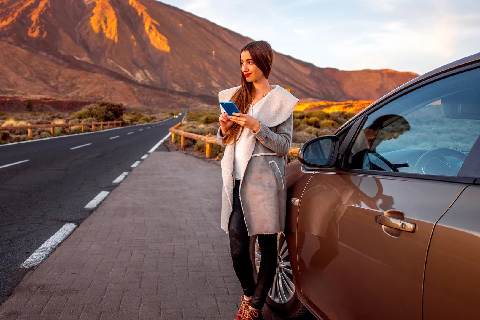 Driver preparing for a road trip with Mexico travel insurance from Amtex Insurance.